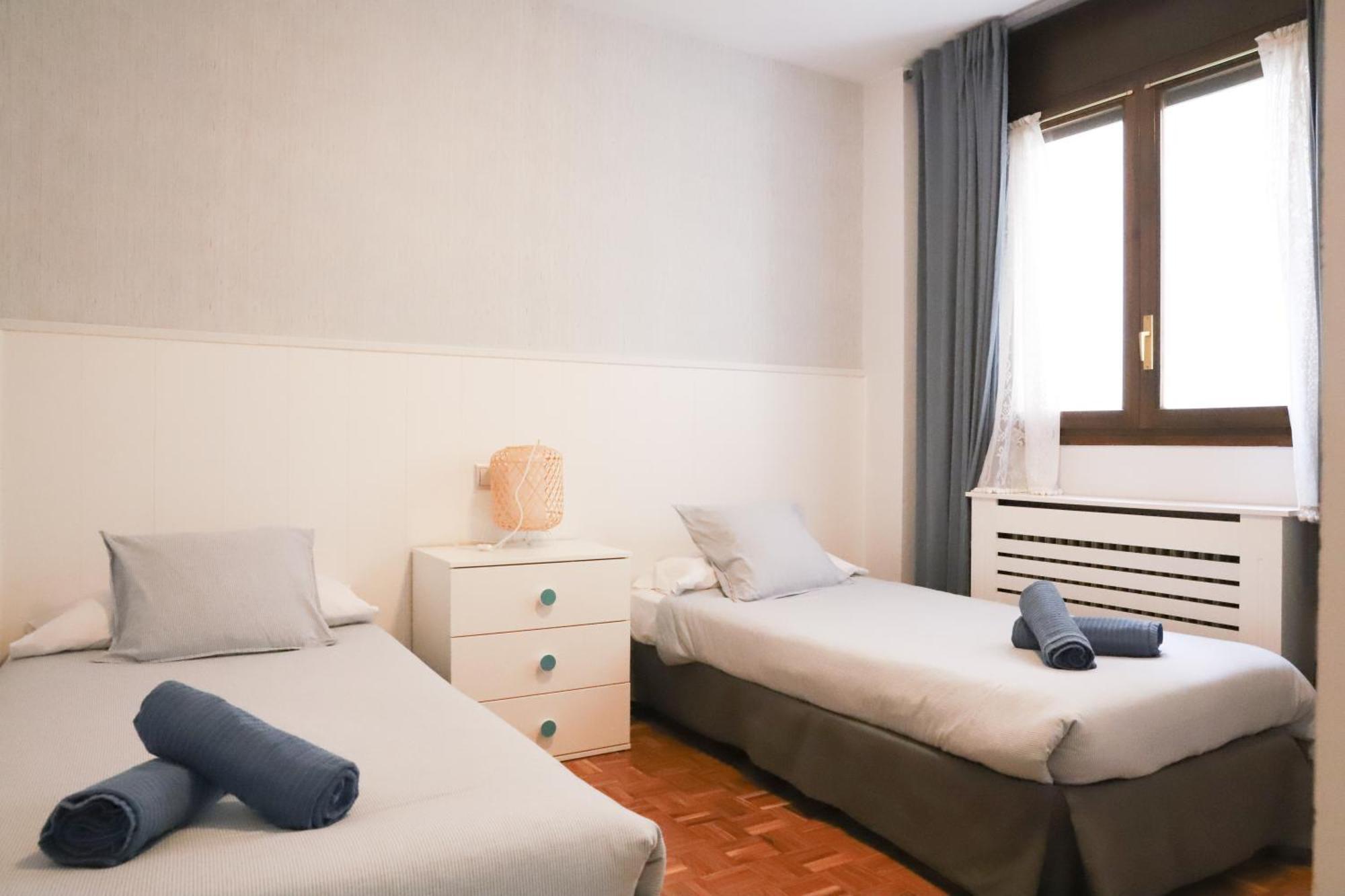 Casa Aspe Jaca Apartment ภายนอก รูปภาพ